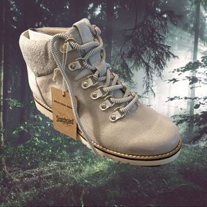 🏔 NWT/NWB White Mountain Clifton Hiking Boot